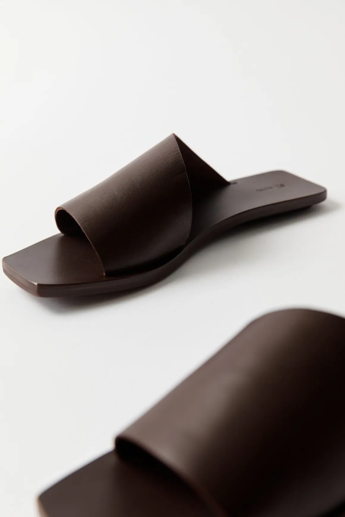 St. Agni Asymmetric Slide - Chocolate