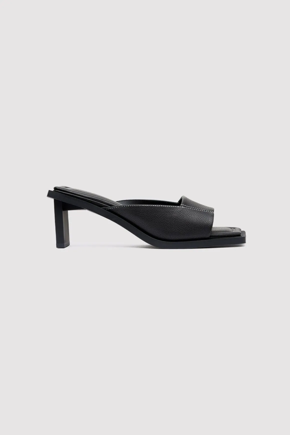 St. Agni Contrast Stitch Heel - Black