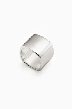 St. Agni Daria Ring - By AGMES