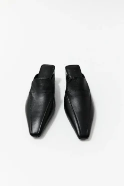 St. Agni Heeled Loafer - Black