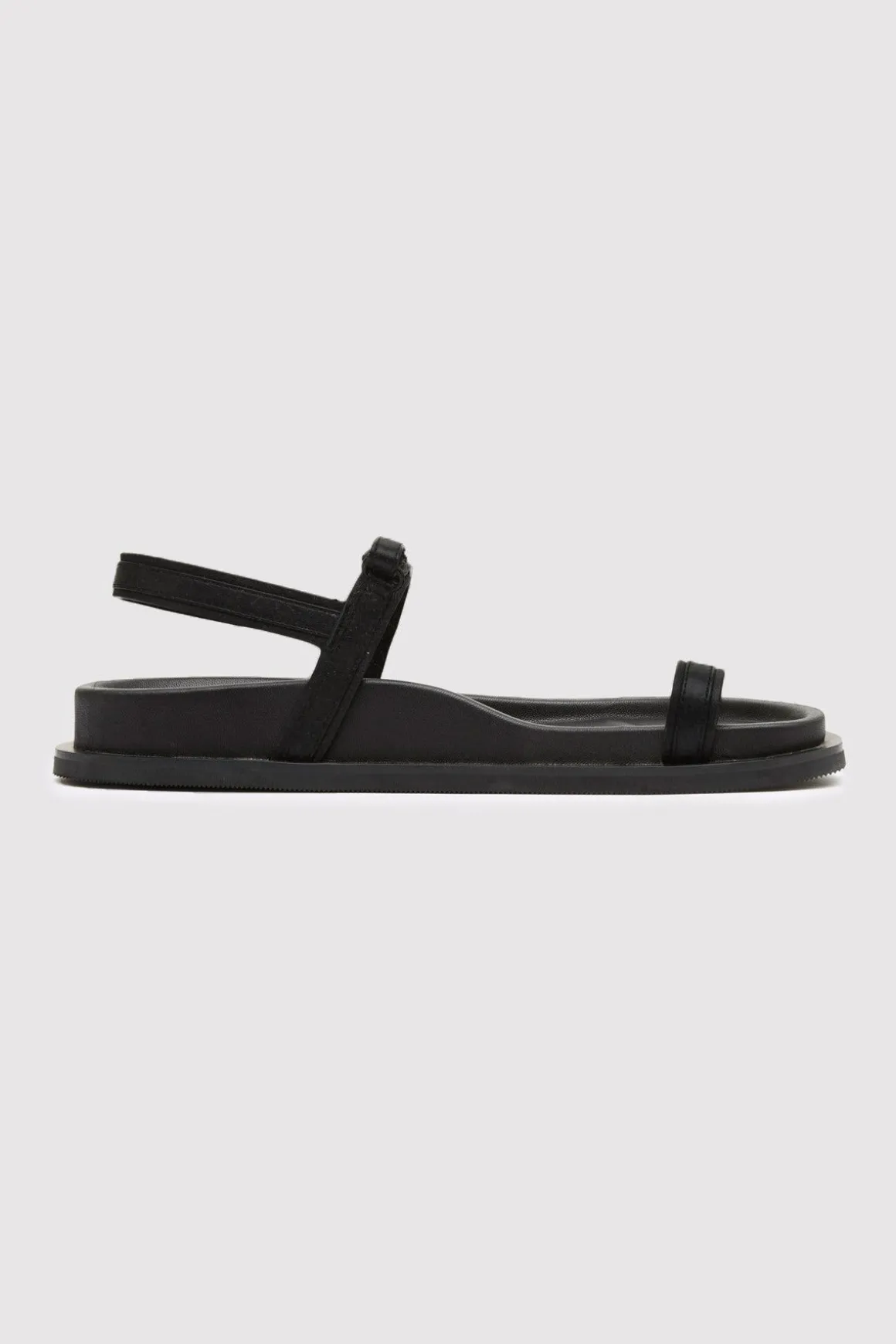 St. Agni Keko Sandal - Black