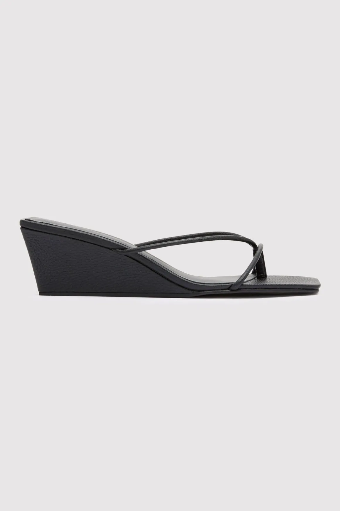 St. Agni Minimal Low Wedge - Black