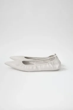 St. Agni Soft Leather Flat - Cool White