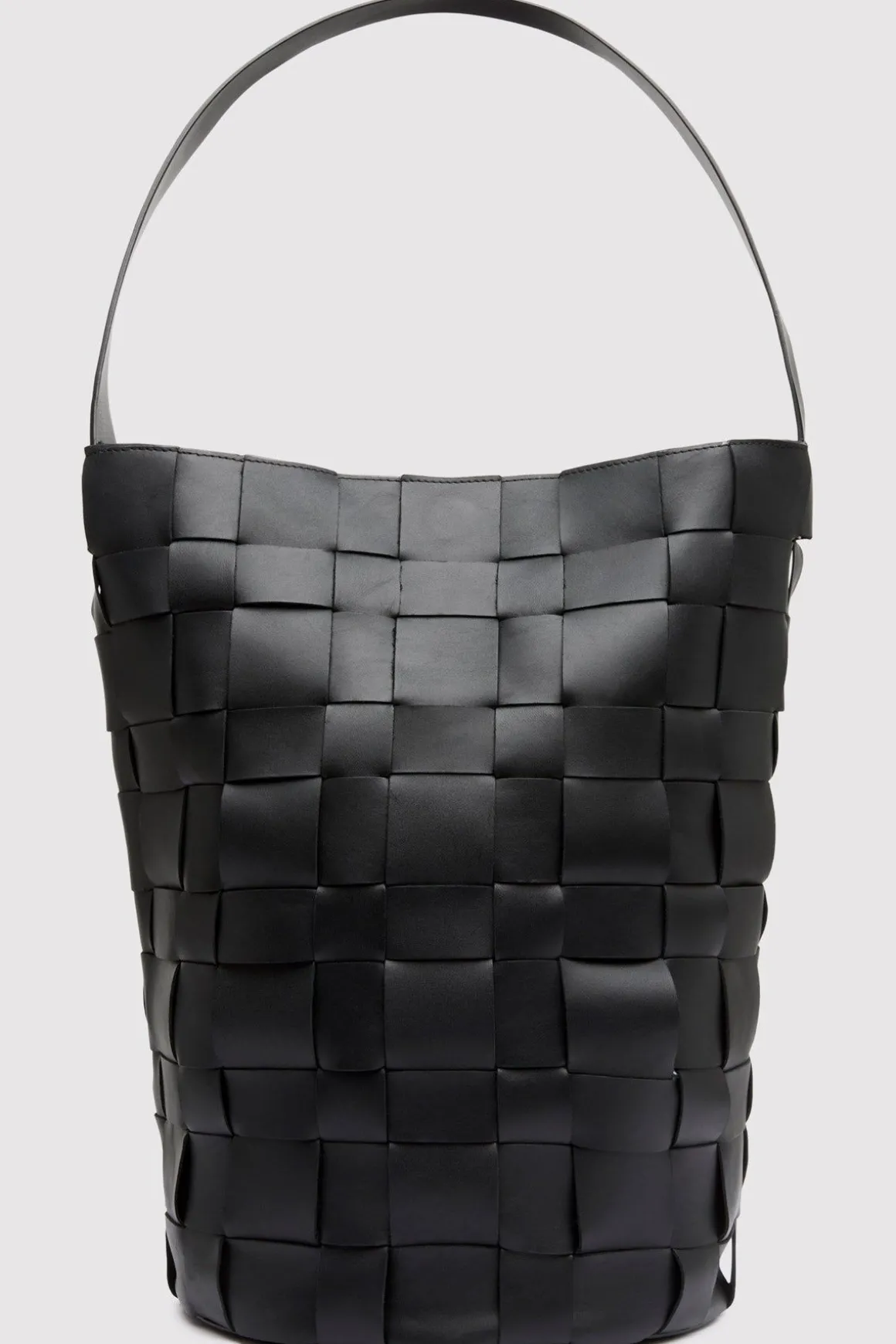 St. Agni Woven Bucket Bag - Black