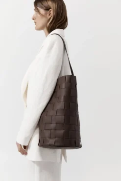 St. Agni Woven Bucket Bag - Chocolate