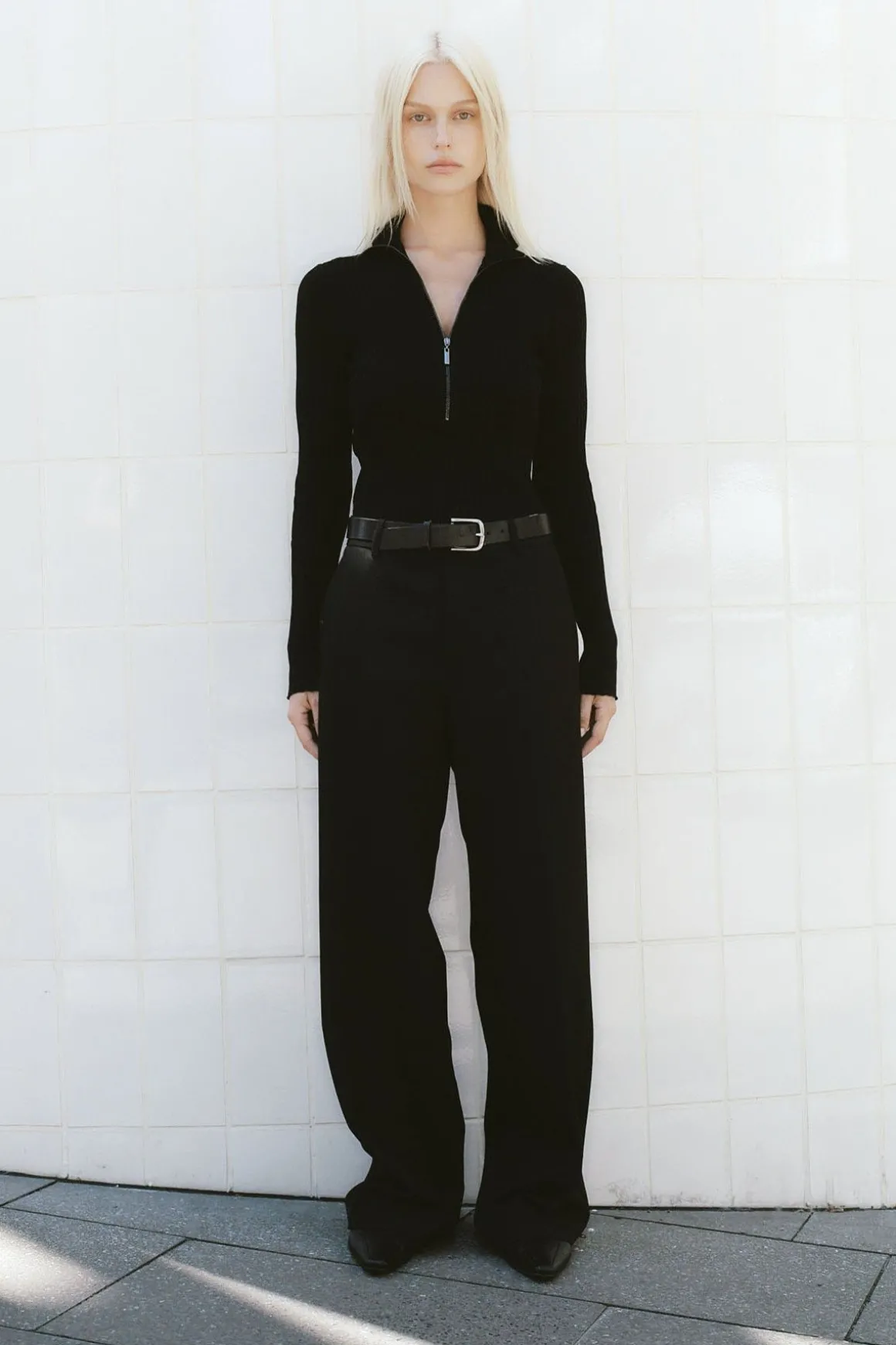St. Agni Zip Front Top - Black
